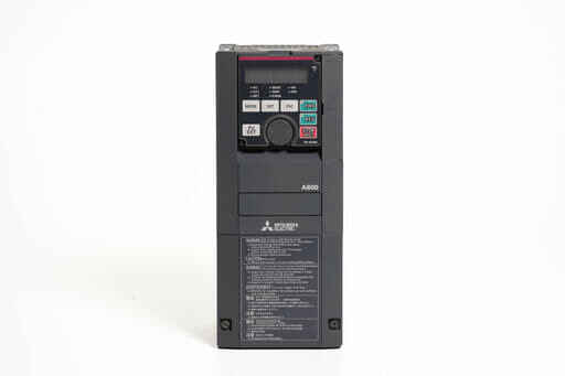三菱 インバータ FR-A820-0.4K-1 (通電時間518h)