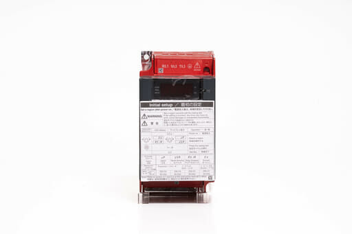 東芝 インバータ VFNC3-2002P (累積運転時間0h)