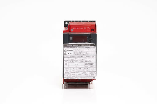 東芝 インバータ VFNC3-2007P (累積運転時間0h)
