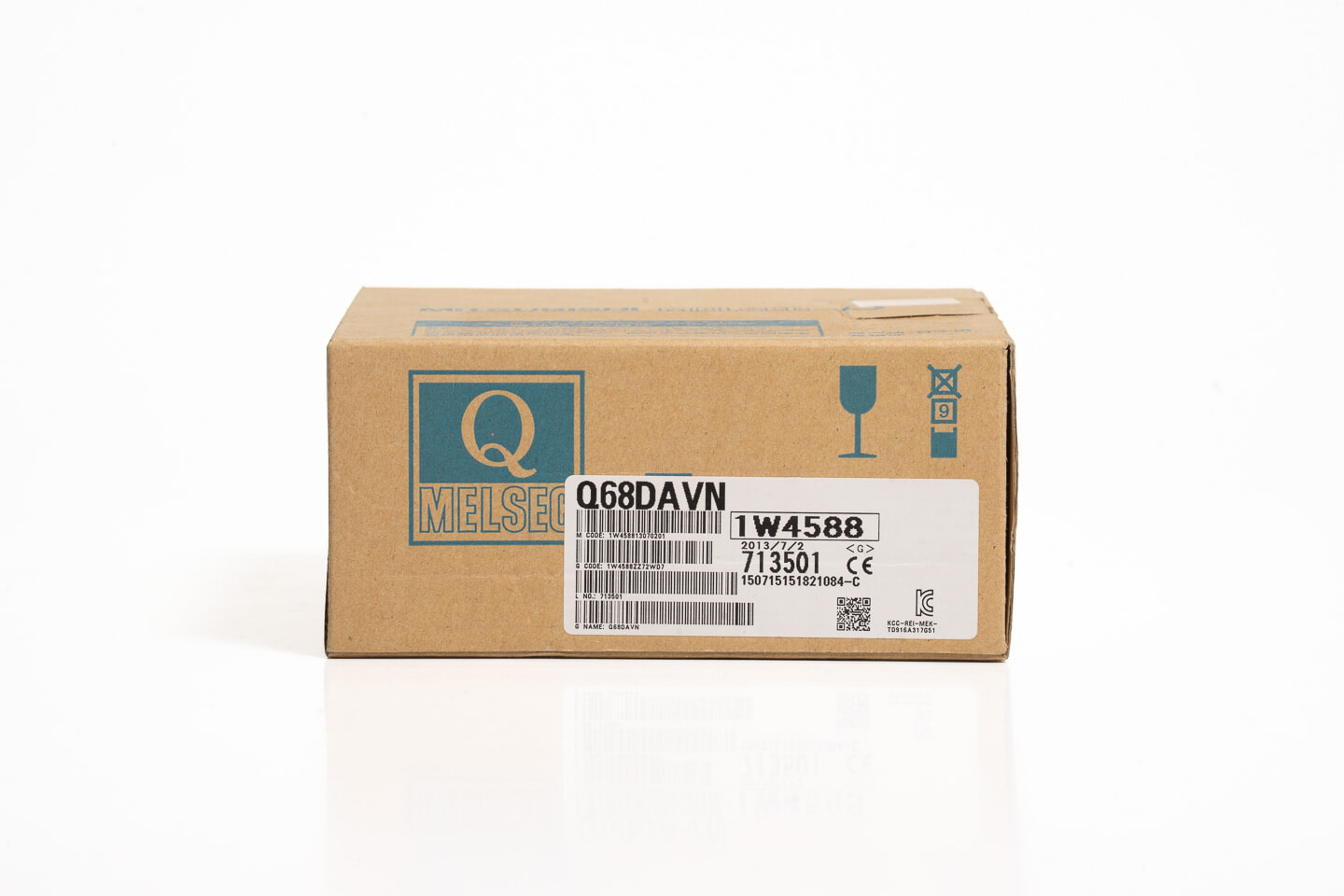 三菱 デジタル-アナログ変換ユニット Q68DAVN (13年製)