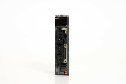 三菱 ACサーボアンプ MR-J4-20A (電源ON累積時間60997h)