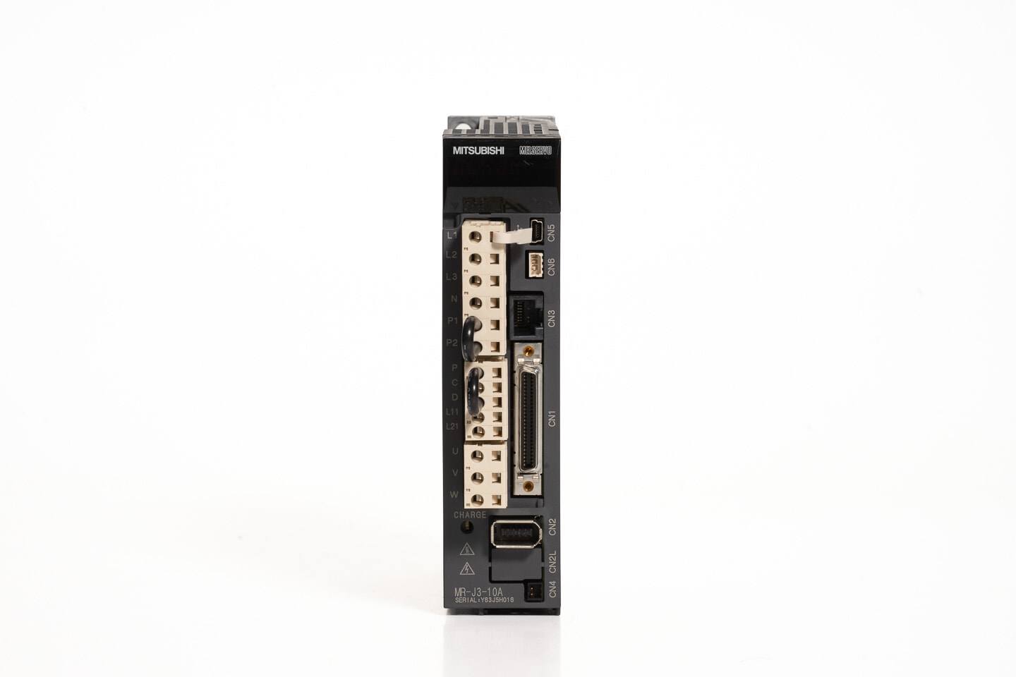 三菱 ACサーボアンプ MR-J3-10A (電源ON累積時間13h)