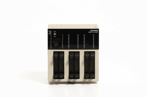 三菱 基本ユニット FX2NC-96MT (03～06年製)