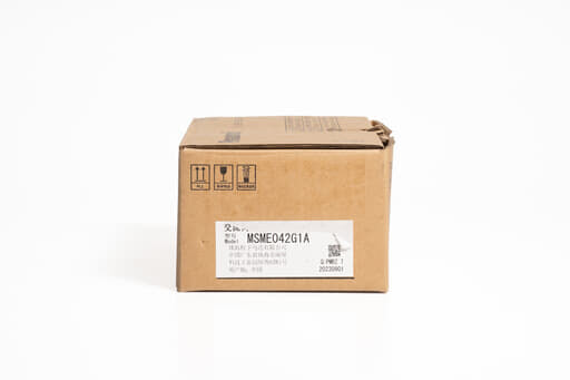 Panasonic サーボモータ MSME042G1A (23年製)
