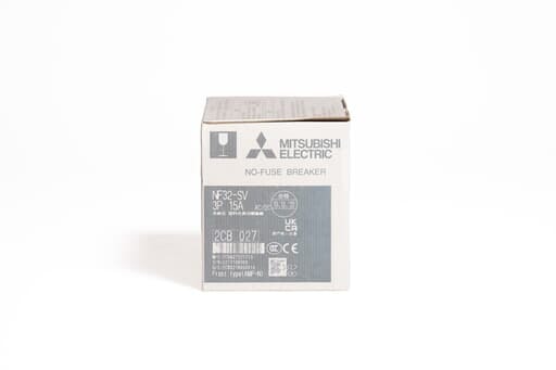 三菱 ノーヒューズ遮断器 NF32-SV 3P 15A (22年製)