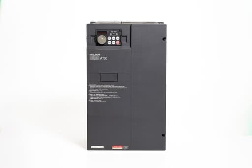 三菱 インバータ FR-A720-15K-11 (通電時間86519h)