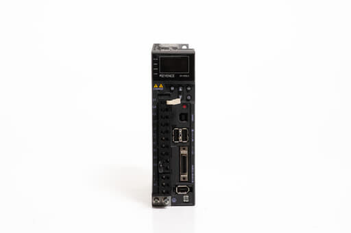 キーエンス サーボアンプ SV-005L2 (10年製)