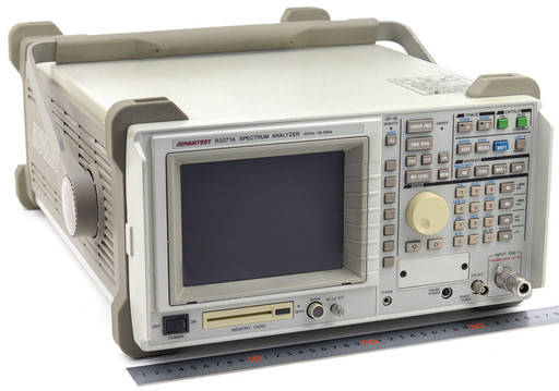 アドバンテスト スペクトラムアナライザ R3271A