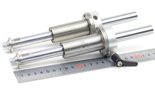 ミスミ クランプレバー付きリニアブッシュ 2本入り LHRLCW16