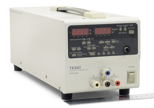 テクシオ 多出力直流安定化電源 PW18-3AD