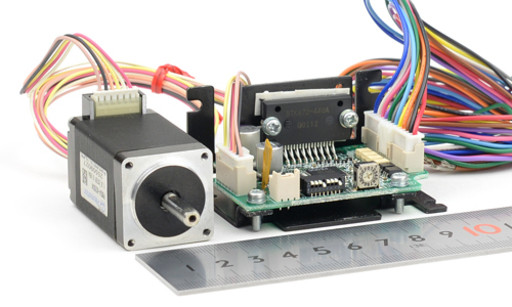 Plexmotion ステッピングモータとドライバのセット CSA-UA28D4