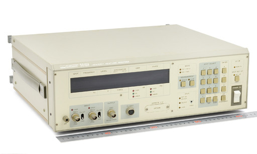 NF 周波数特性分析器 5010A