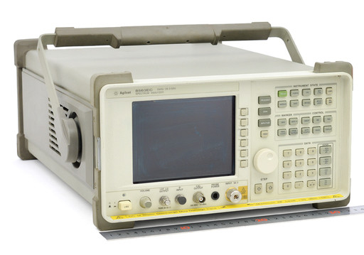 Agilent スペクトラムアナライザ 8563EC